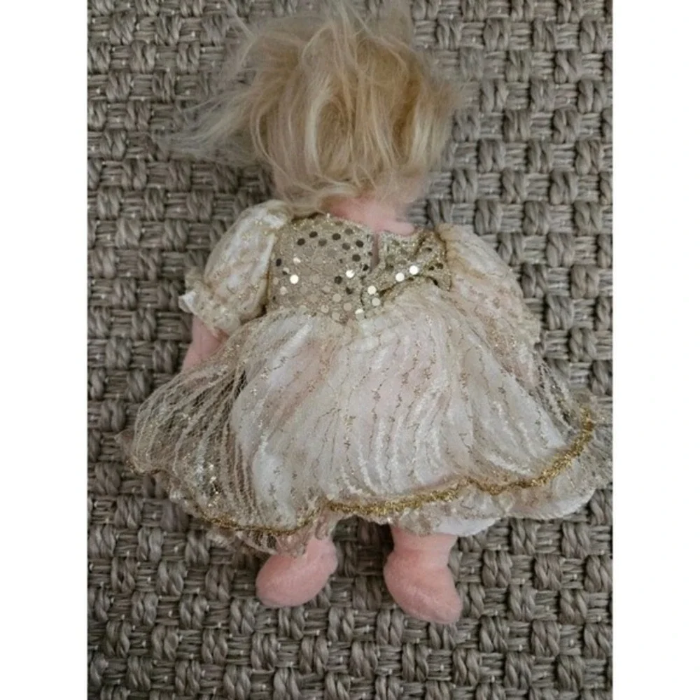 Vintage Ty Wedding Plush Dolls Set Bride & Groom Collectible Toys‎ Lot of 4